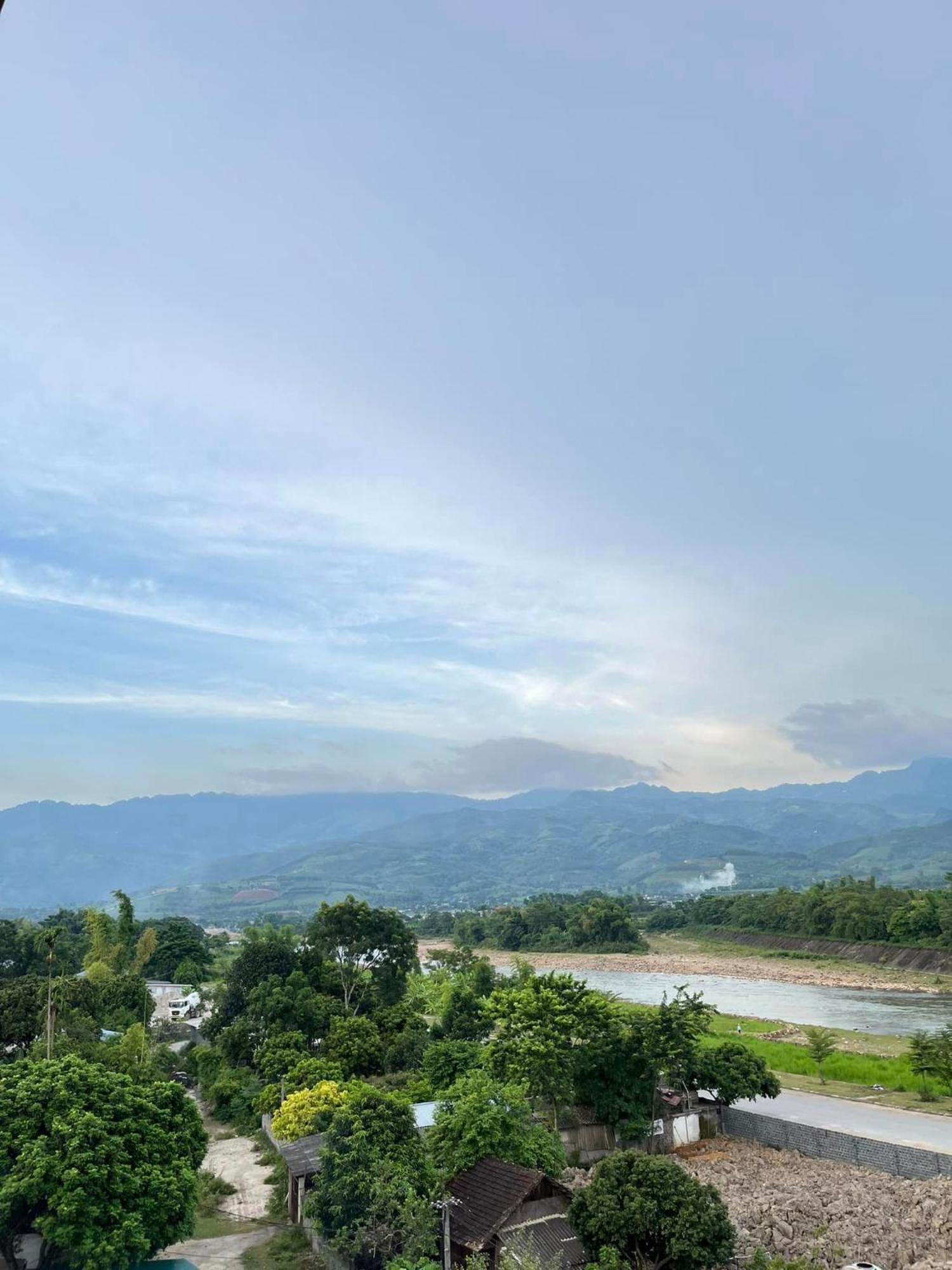 Hotel Nha Nghi Ngoc Anh Nghia Lo Esterno foto